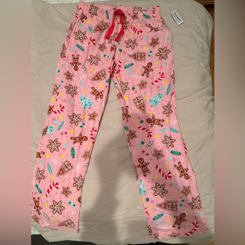 OLD NAVY NWT CHRISTMAS PAJAMA PANTS